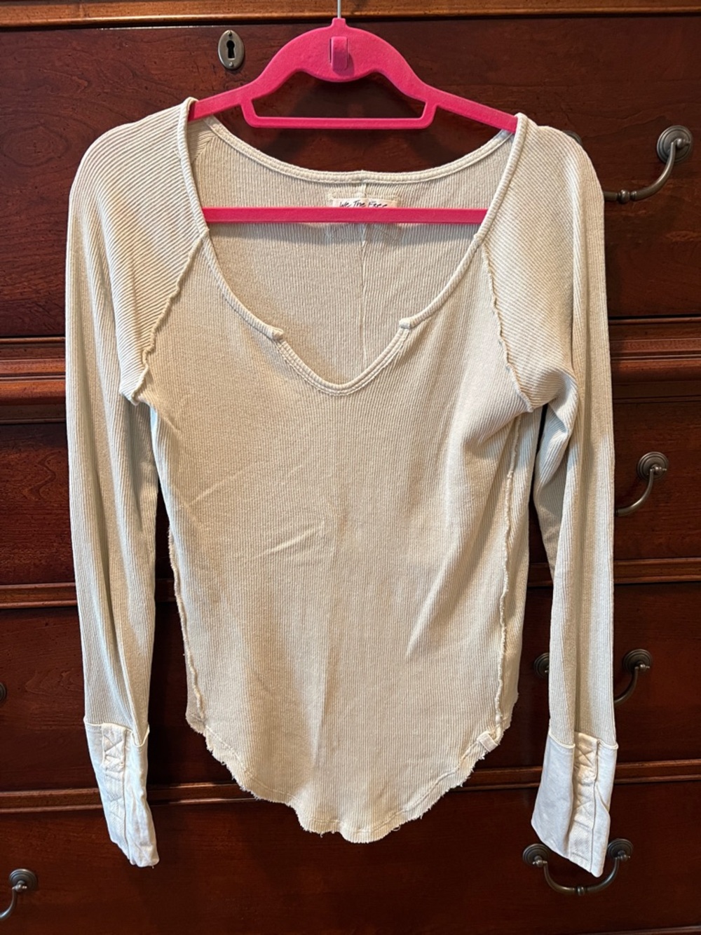 We the Free Light Beige Long-Sleeve Ribbed V-Neck Top